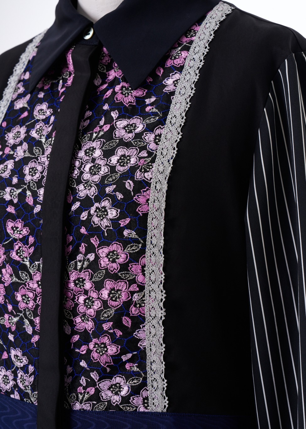 SAKURAパッチワークエンブロイダリーワンピース