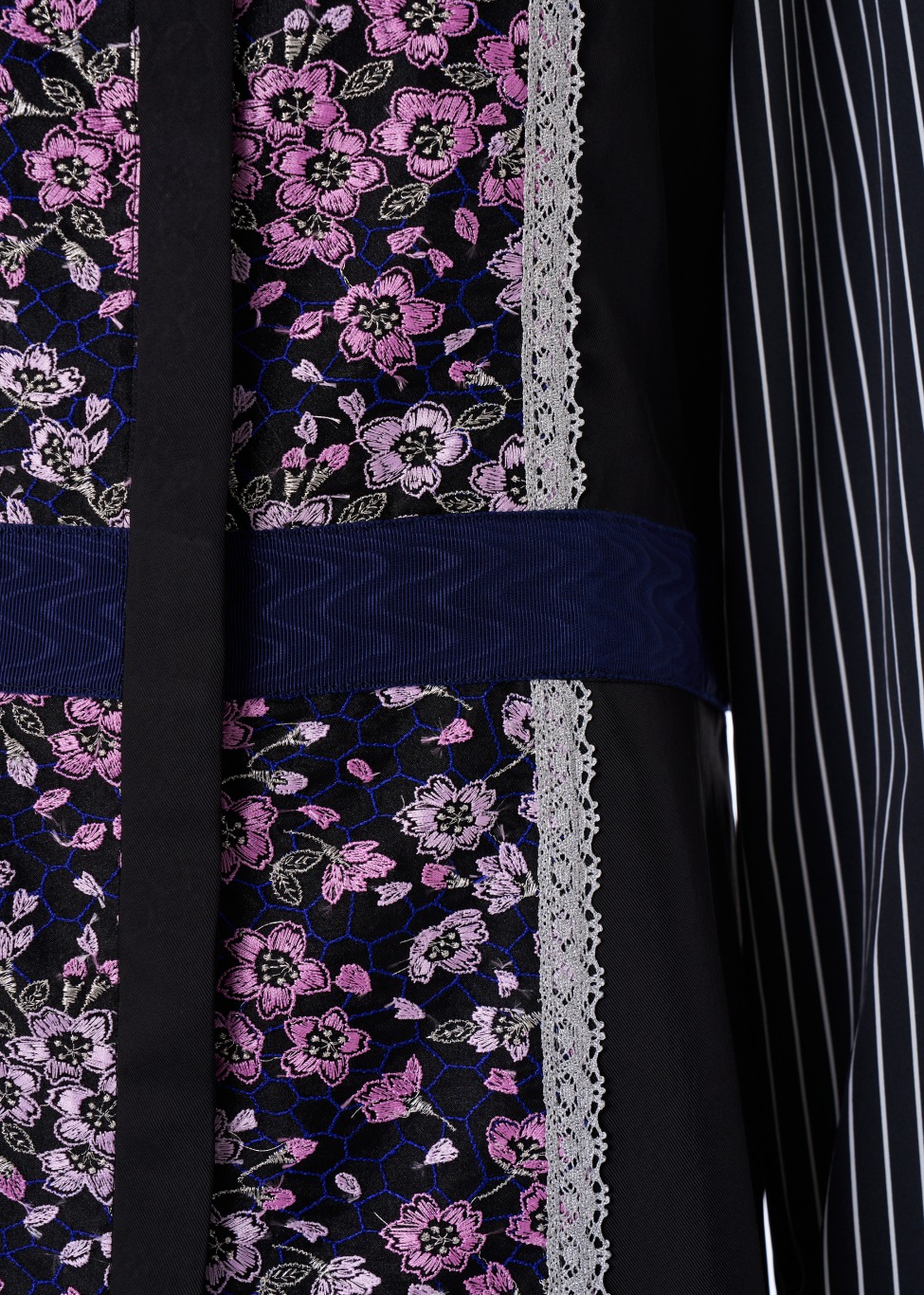 SAKURAパッチワークエンブロイダリーワンピース