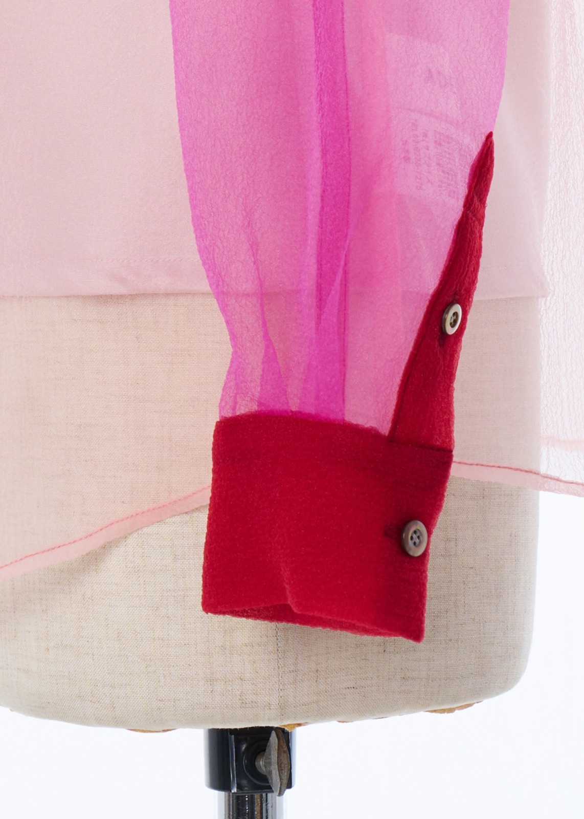 オーガンザパッチワークプリーツブラウス