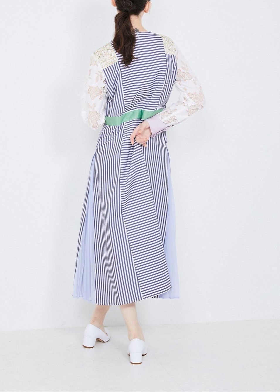 ダブルプリーツワンピース