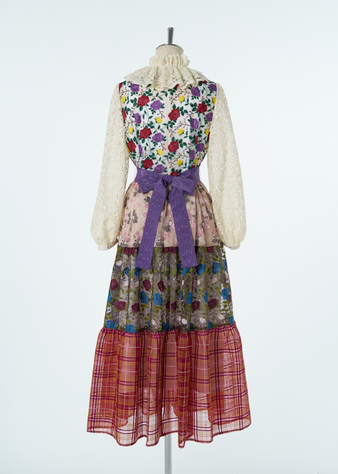 SAKURAレースカラーエンブロイダリーパッチワークワンピース～Rebirth Collection～