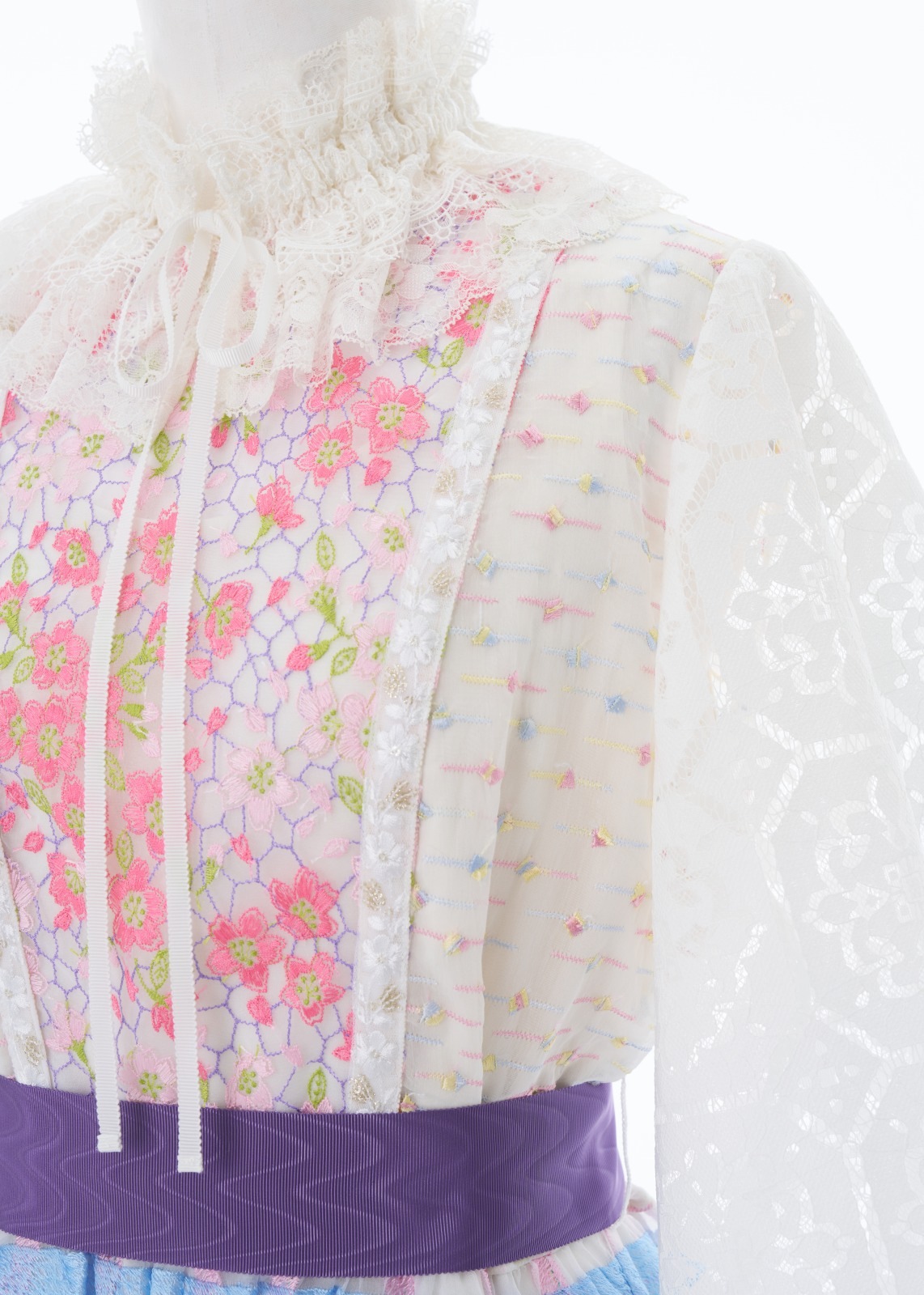 SAKURAレースカラーエンブロイダリーパッチワークワンピース～Rebirth Collection～