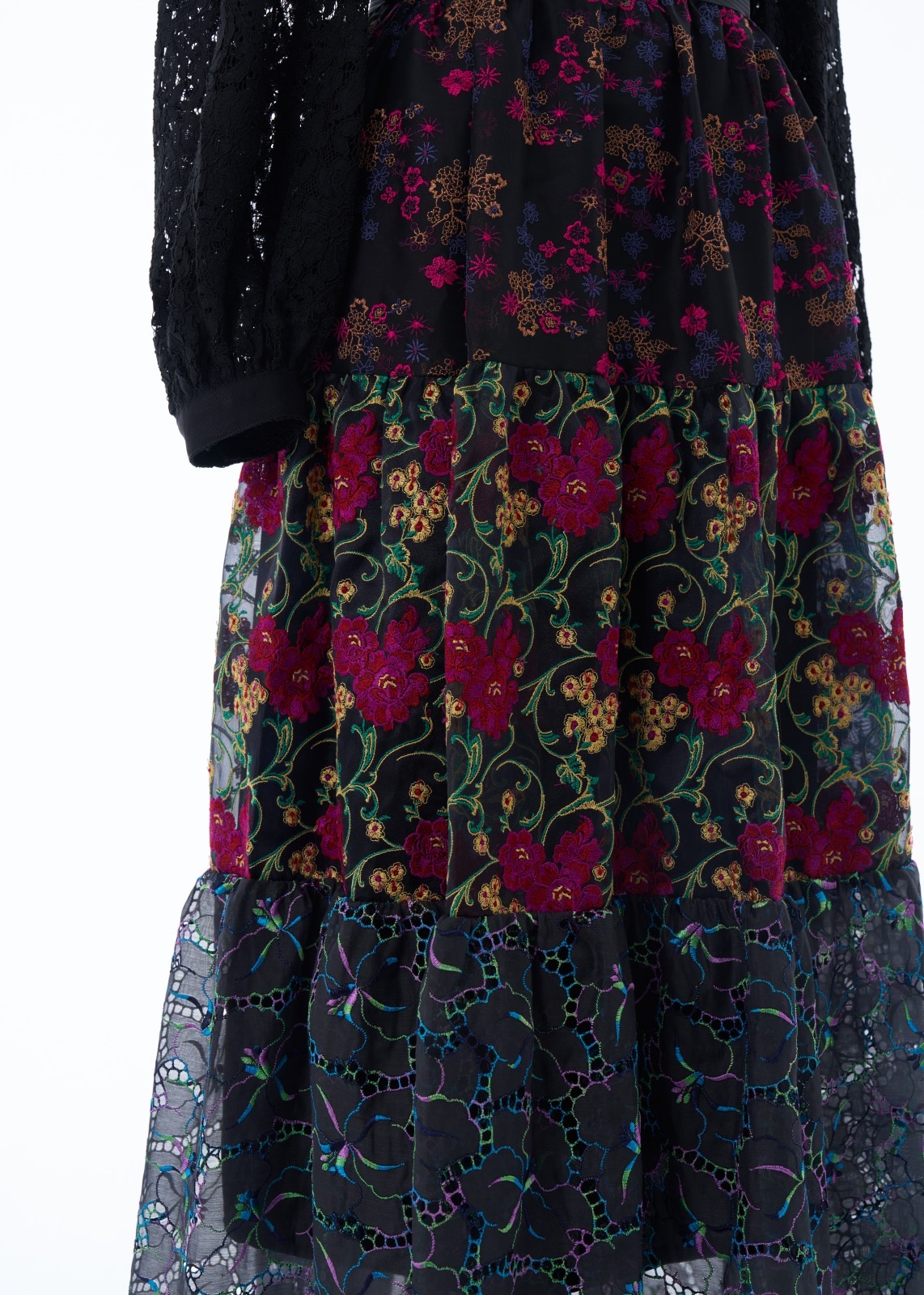 SAKURAレースカラーエンブロイダリーパッチワークワンピース～Rebirth Collection～