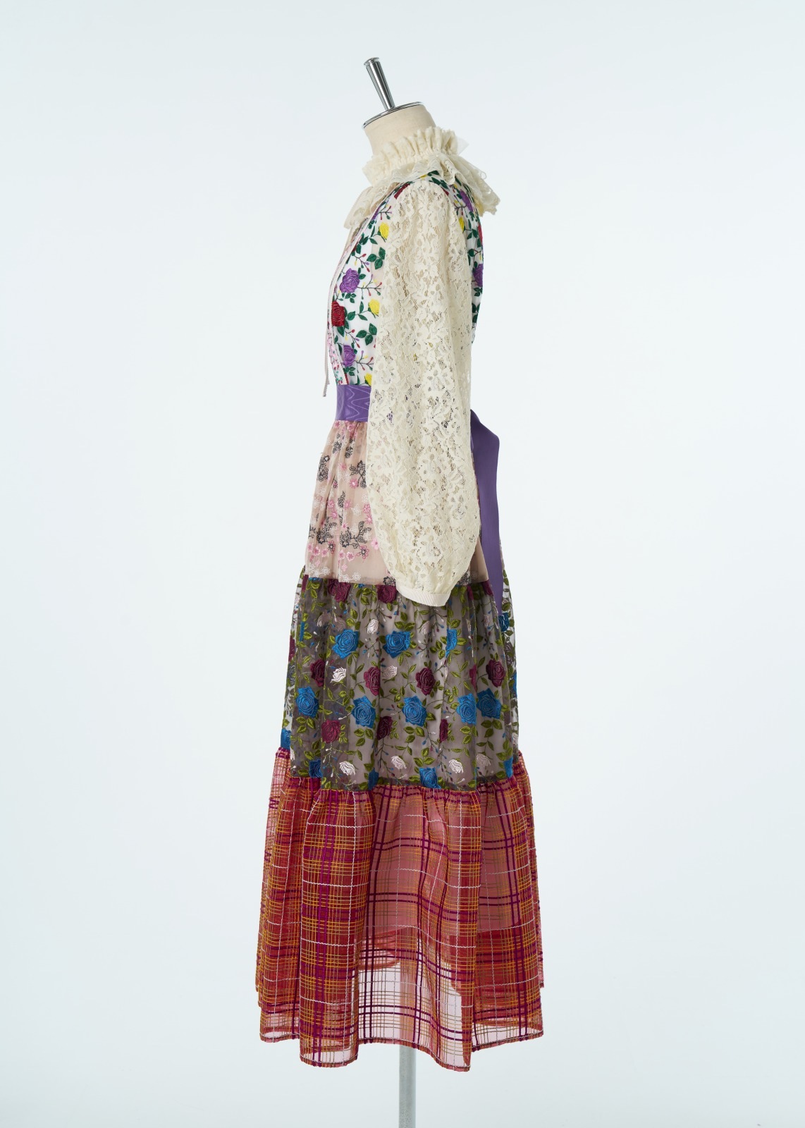 SAKURAレースカラーエンブロイダリーパッチワークワンピース～Rebirth Collection～