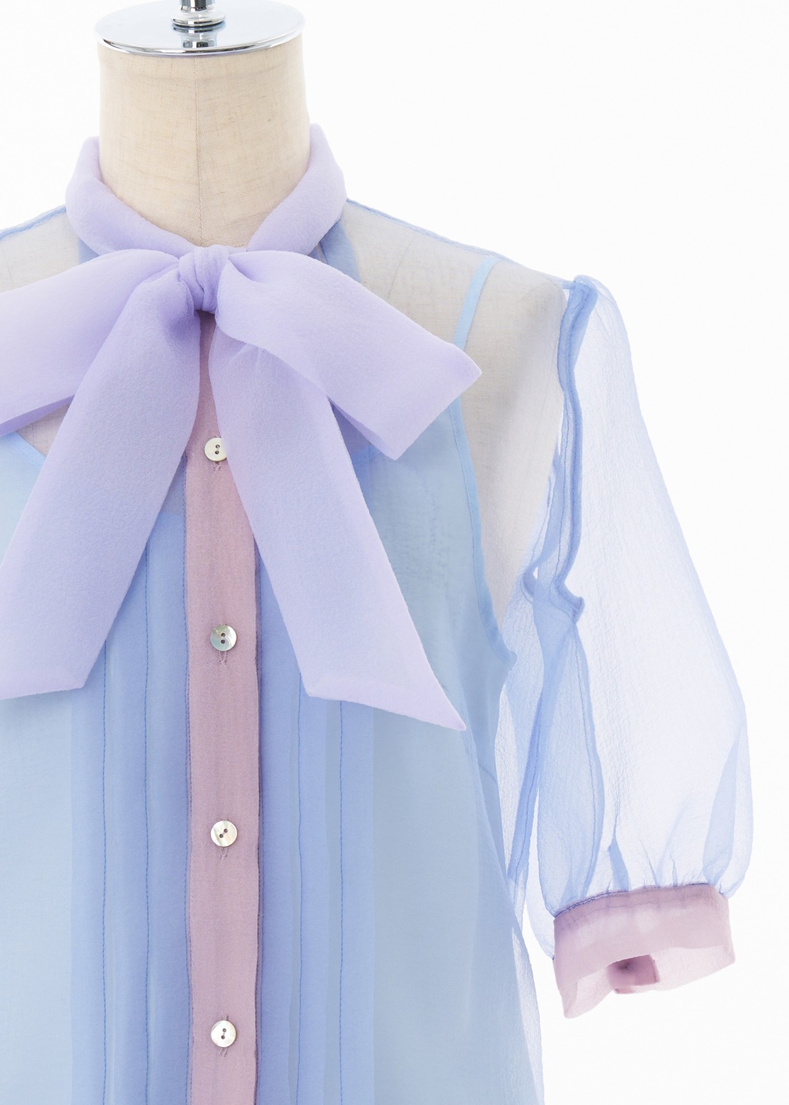 オーガンジーリボンブラウス