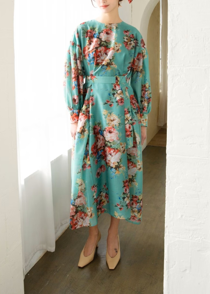 Vintage Bouquet ボリュームテントワンピース