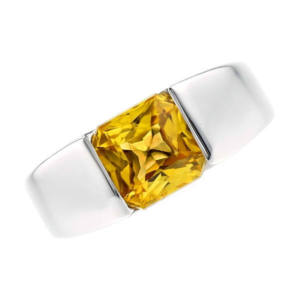 イエローサファイア タンクリング 2.426ct カットコーナード モディファイド ミックスカット プラチナ 第三者機関による 鑑別書付 【R】