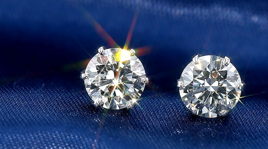 ダイヤモンド ピアス 一粒 2.2ct(Total) J～K VS2 3EX H&C プラチナ