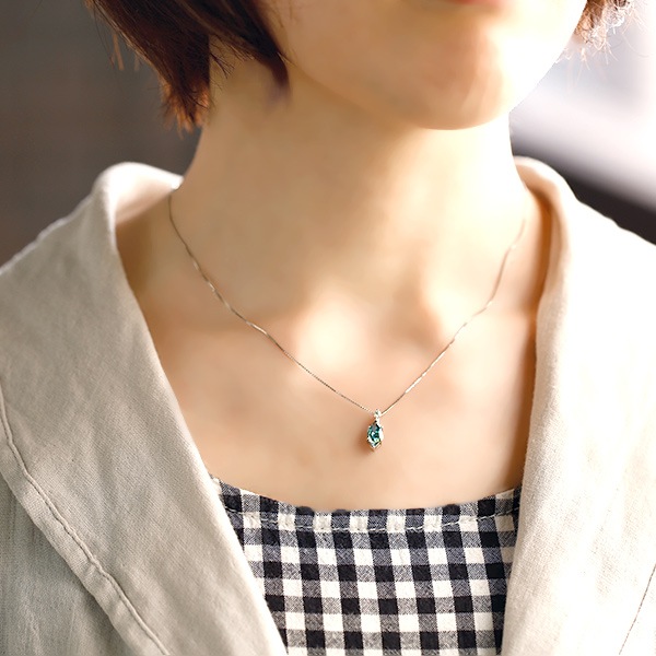 ブルーダイヤモンド ネックレス 0.8ct FANCY DEEP GREEN BLUE SI1～I1