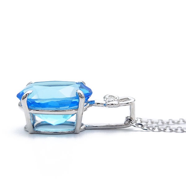 ブルートパーズ ペンダント 1.80～3.20ct オーバルミックスカット  