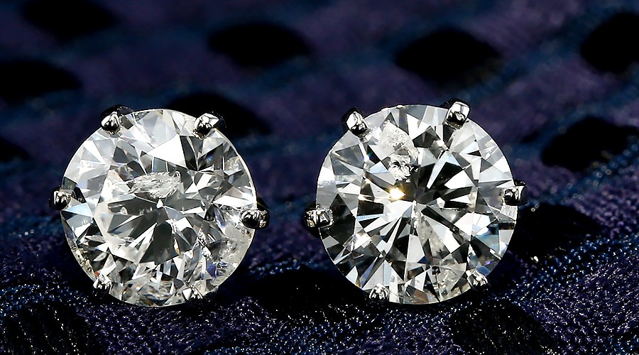 ダイヤモンド ピアス 一粒 2.4ct(Total) H I1 GOOD プラチナ GIA 鑑定