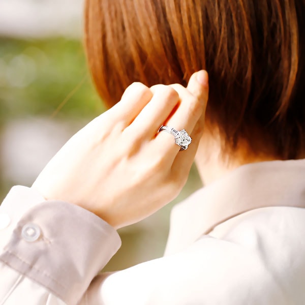 ダイヤモンド リング 3ct F SI2 ハート ブリリアント カット プラチナ