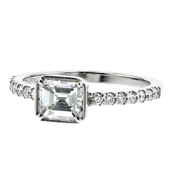 【鑑定済】エメラルドカット プラチナリング ダイヤモンド ダイヤモンド リング 0.9ct F SI1 エメラルドカット プラチナ