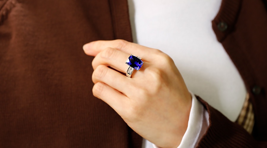 タンザナイト リング 11ct プラチナ 第三者機関 鑑別書付 【R】