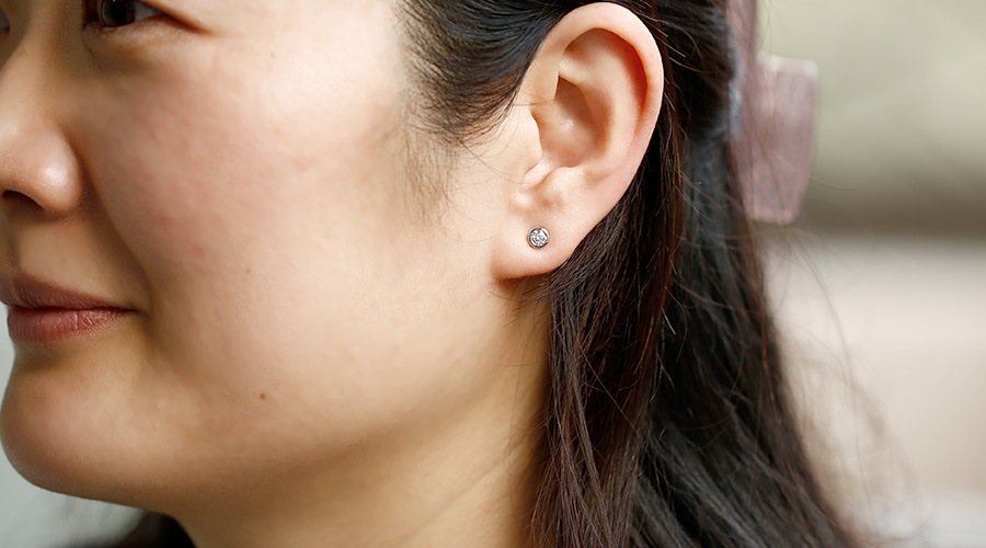 ダイヤモンドネックレス、ピアス ダイヤ PTピアス(片側/バケットカット/チェーン/4月誕生石