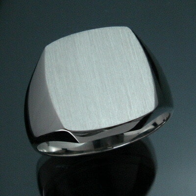 PT900 三味胴型 印台 メンズリング 楽天市場】三味印台 メンズリング プラチナ Pt900 シグネット