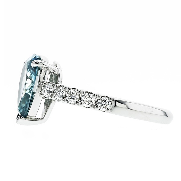 ブルーダイヤモンド リング 1.6ct FANCY DEEP GREEN BLUE VS2