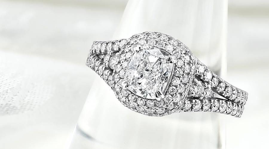 ダイヤモンド リング 1ct D IF クッション モディファイド