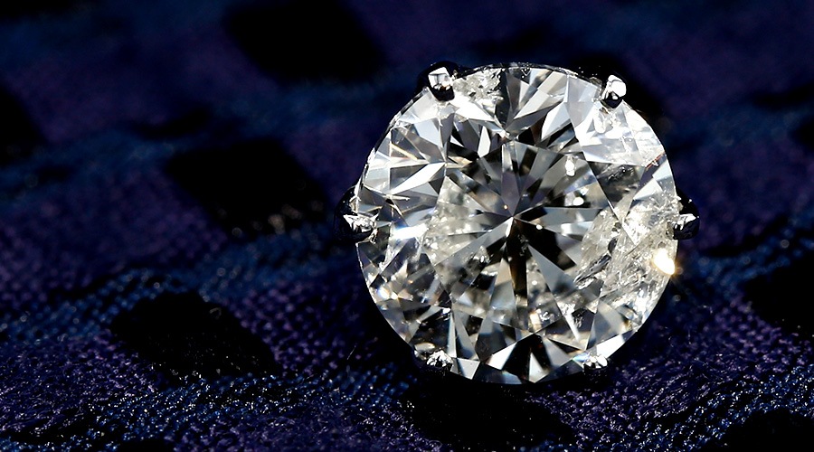 ダイヤモンド ピアス 片耳用 一粒 2ct I1 H FAIR プラチナ 中央