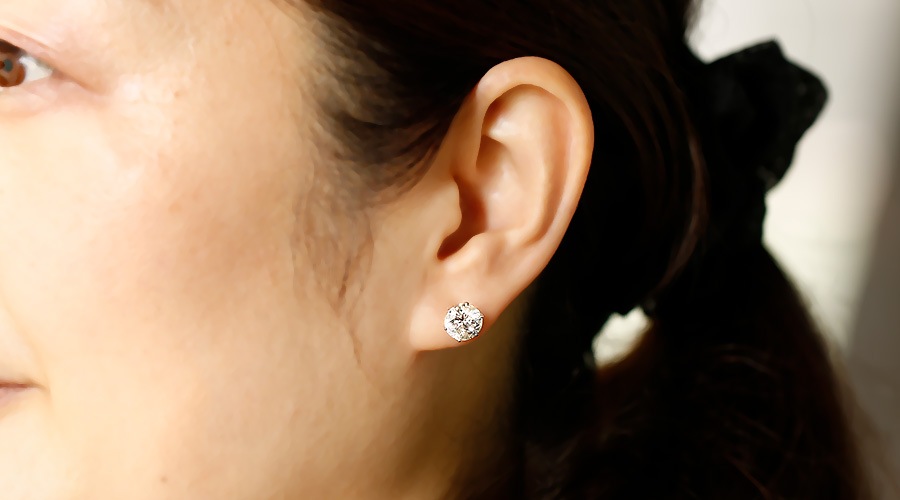 ダイヤモンド ピアス 片耳用 一粒 2.3ct I1 J VERY GOOD