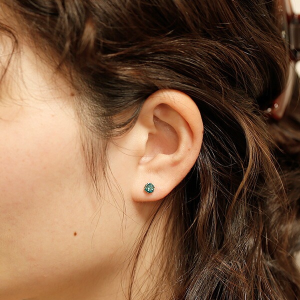ブルーダイヤモンド ピアス 片耳用 0.5～0.6ct FANCY DEEP GREEN BLUE