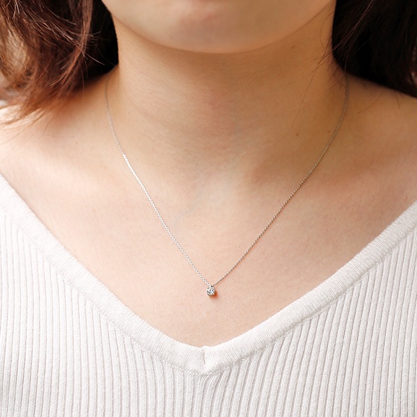 ダイヤモンド ネックレス 一粒 0.318ct F SI2 モディファイド ラウンド ブリリアントカット プラチナ 中央宝石研究所 鑑定書付 【R】