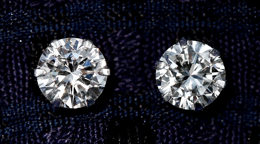 ダイヤモンド ピアス 一粒 0.8ct(Total) G～Hクラス SIクラス VERY