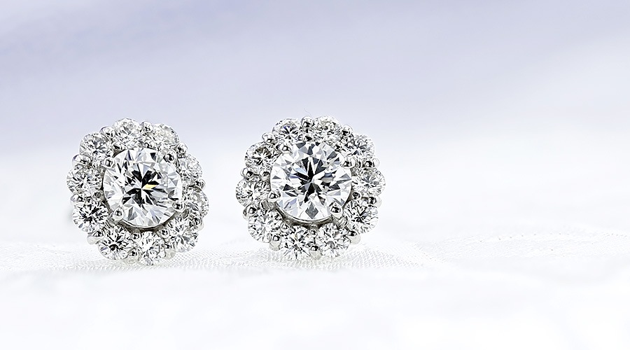 ダイヤモンド ピアス 0.8ct(Total) D VVS1～VVS2 3EX H&C プラチナ