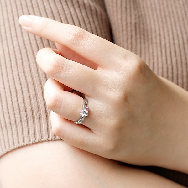 ダイヤモンド リング 0.572ct D VVS2 3EX H&C / ピンクダイヤ0.06ct 