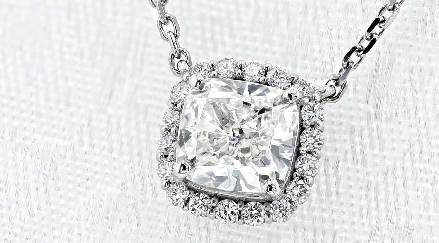 ダイヤモンド ネックレス 0.7ct G IF～VVS2 クッション モディファイド