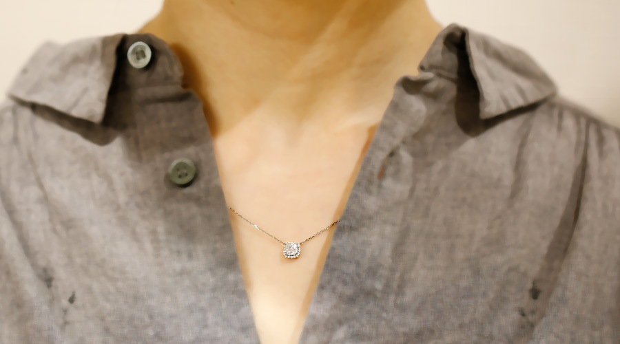 ダイヤモンド ネックレス 0.7ct G IF～VVS2 クッション モディファイド