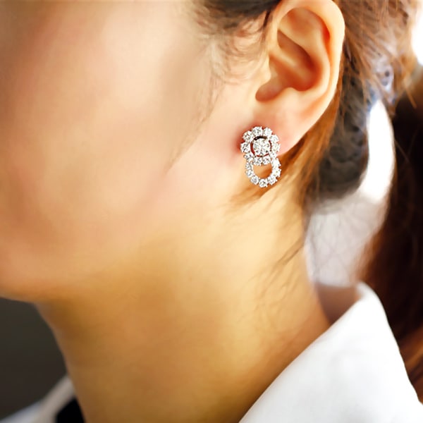 楽天市場】K18 K10 天然ダイヤモンド 計0.14ct 一粒 ミル打ち