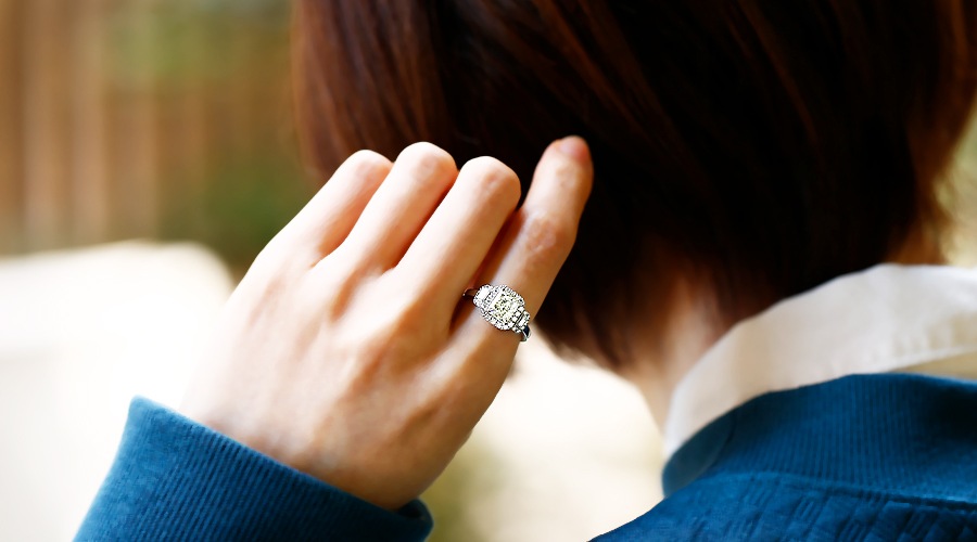 ダイヤモンド リング 2ct L VVS2 ラディアントカット プラチナ GIA