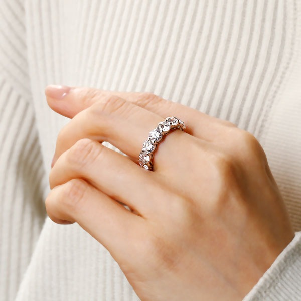 ダイヤモンド フルエタニティリング 6ct(Total) / 14石 D～F VS1～VS2