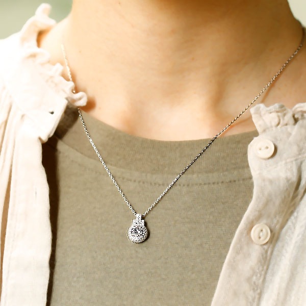 ダイヤモンド ネックレス 0.8ct D VS2 EX プラチナ 中央宝石研究所