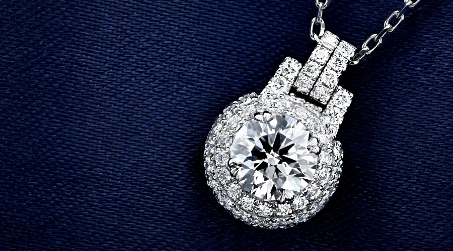 ダイヤモンド ネックレス 0.8ct D VS2 EX プラチナ 中央宝石研究所