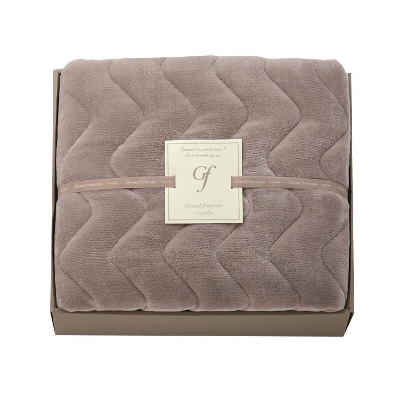 グランフランセ ヌーベル 吸湿発熱綿入りハイソフトタッチ敷パット