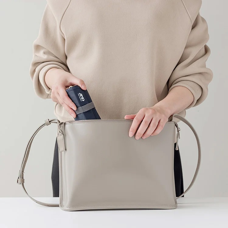 A&D 上腕式ホースレス血圧計 UA-1100NFC（NFC通信機能付）