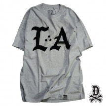 【DISSIZIT/ディスイズイット】LA OLD E TEE Tシャツ / GREY グレー|Tシャツ|DISSIZIT