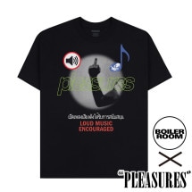 【PLEASURES/プレジャーズ×BOILER ROOM】LOUD MUSIC T-SHIRT Tシャツ / BLACK