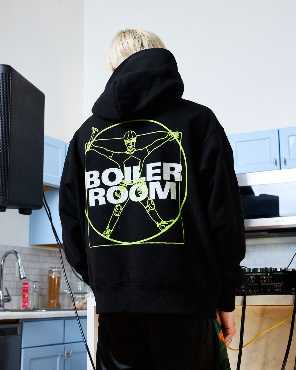 ��PLEASURES/�ץ쥸�㡼����BOILER ROOM��WORKMAN HOODIE �ѡ����� / BLACK