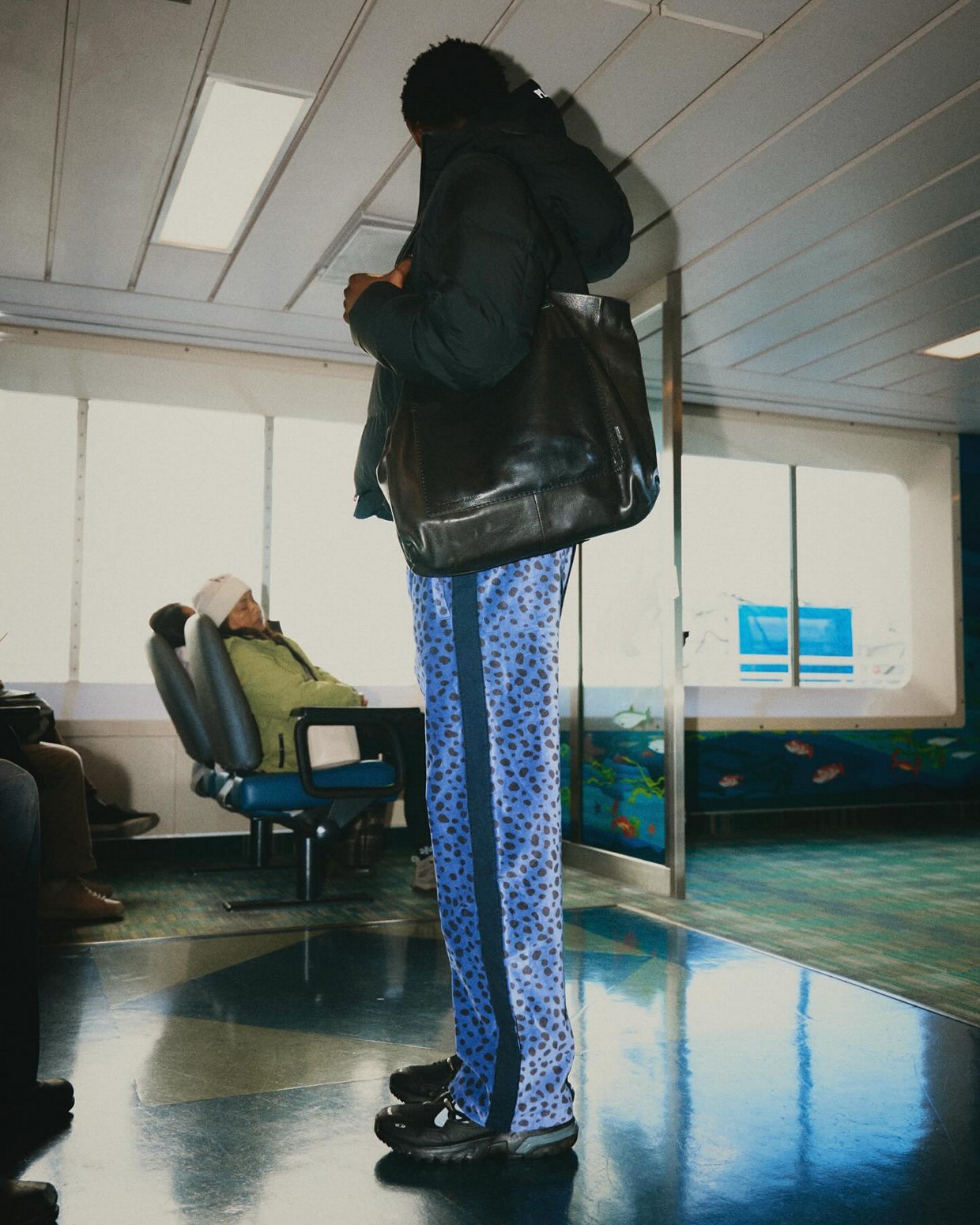 ��PLEASURES/�ץ쥸�㡼����OZONE TRACK PANTS �ȥ�å��ѥ�� / BLUE