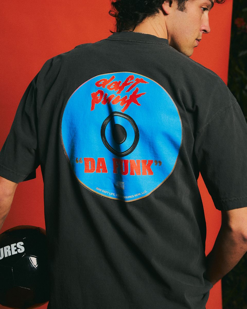 ��PLEASURES/�ץ쥸�㡼����DAFT PUNK/���եȡ��ѥ󥯡�DA FUNK T-SHIRT T����� / FADED BLACK