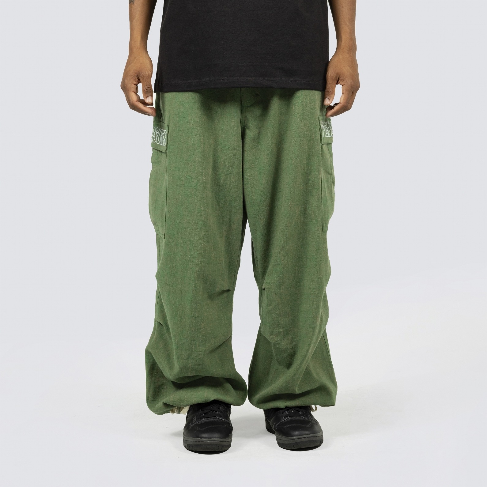 PLEASURES/ץ쥸㡼VISITOR WIDE FIT CARGO PANTS ѥ / GREEN ꡼