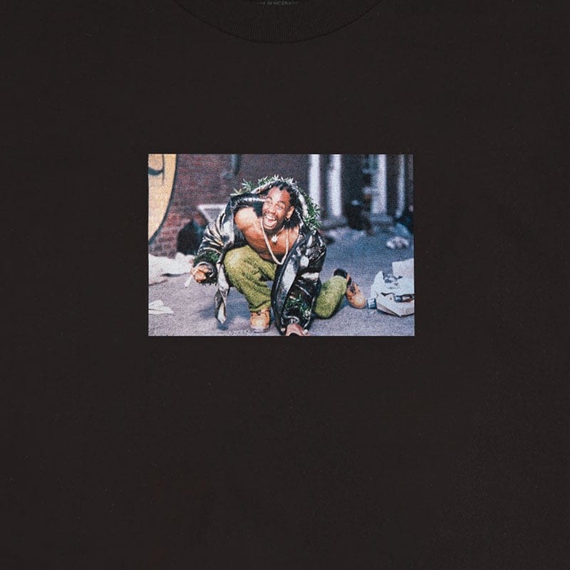 ��PLEASURES/�ץ쥸�㡼����HALF BAKED/�ϡ��ե٥����ɡ�SIR SMOKE T-SHIRT T����� / BLACK