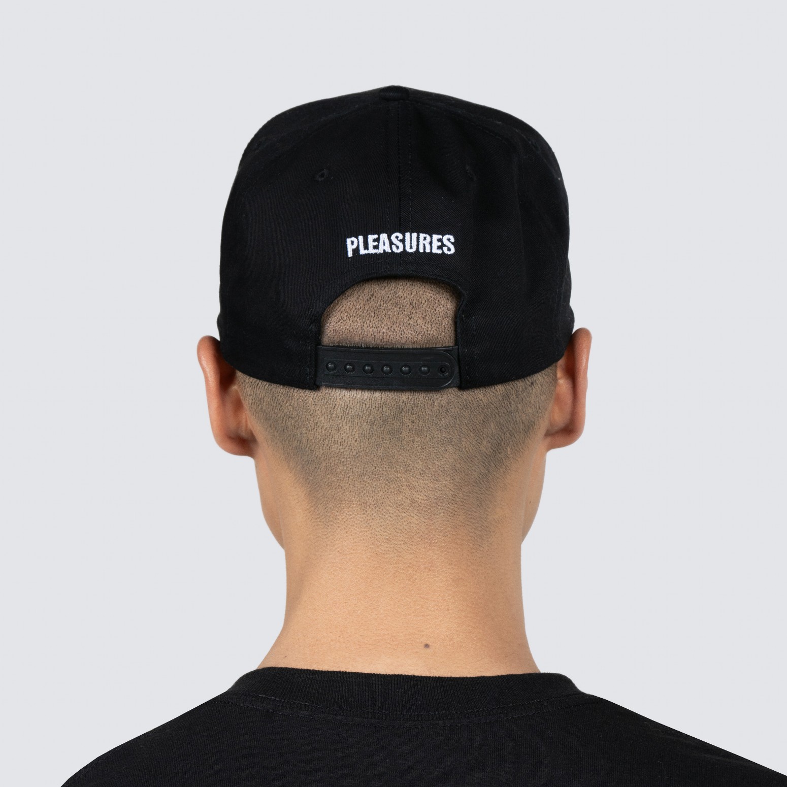 PLEASURES/ץ쥸㡼HALF BAKED/ϡե٥ɡBAKED LOGO SNAPBACK å / BLACK