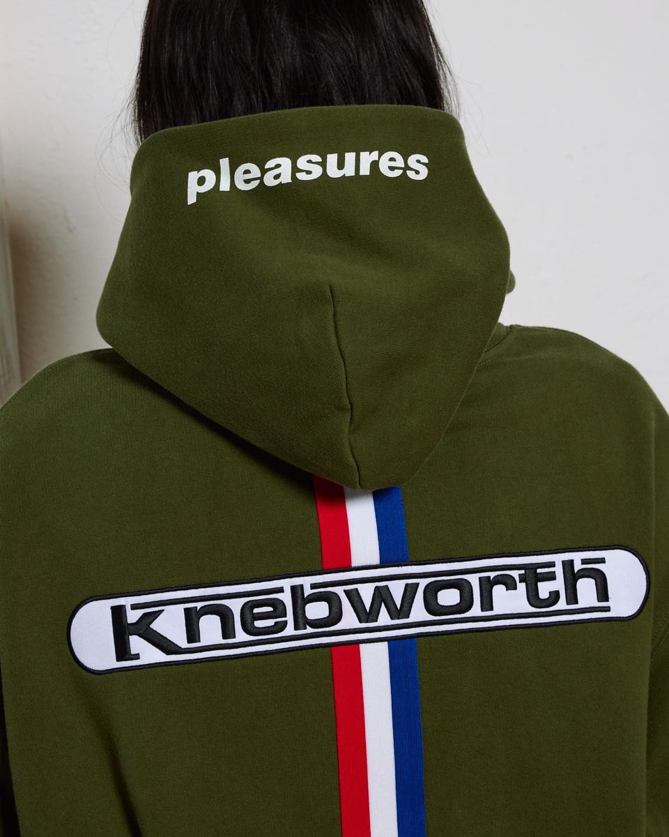 ��PLEASURES/�ץ쥸�㡼����OASIS��KNEBWORTH HOODIE �ѡ����� / OLIVE