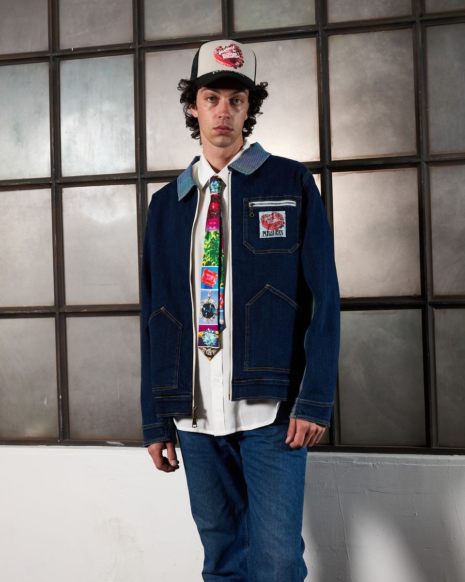 ��PLEASURES/�ץ쥸�㡼����CAKE DENIM JACKET �ǥ˥ॸ�㥱�å� / INDIGO