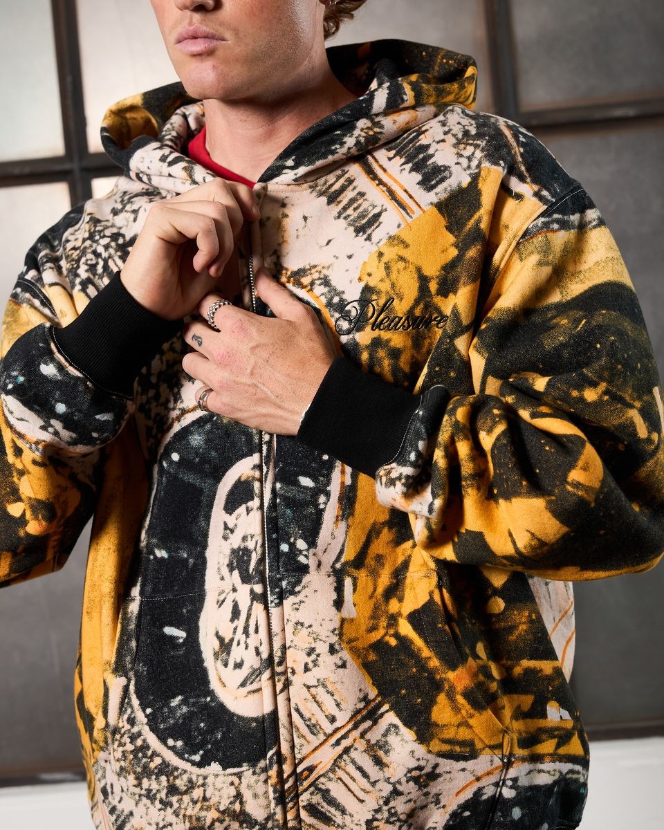 ��PLEASURES/�ץ쥸�㡼����RADIANCE ZIP HOODIE �ѡ����� / NATURAL