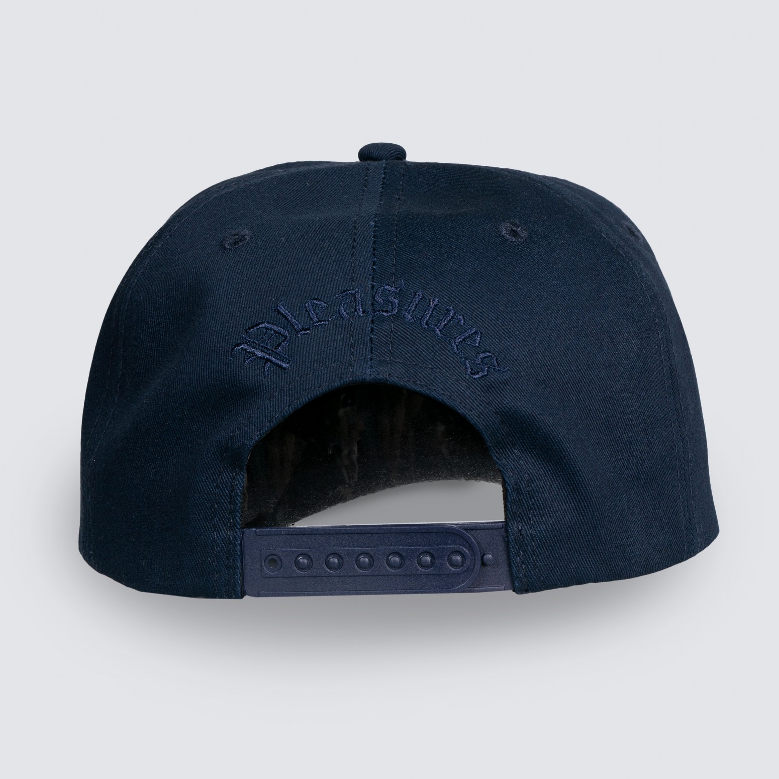 ��PLEASURES/�ץ쥸�㡼����CHROME SNAPBACK ����å� / NAVY